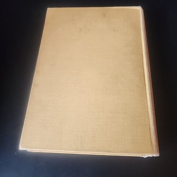 Vintage Mother Hubbard's Wonderful Cupboard (Warren and Davenport - 1924) - Picture 3 of 14